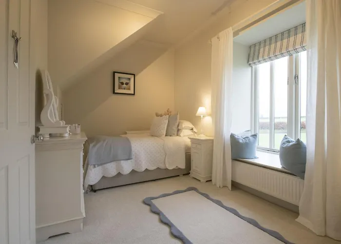 Willowgarth House Holiday home *