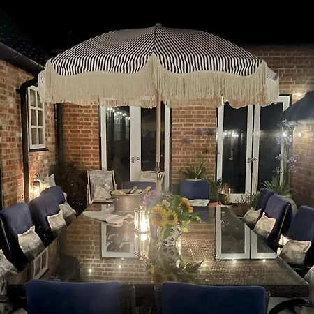 Willowgarth House * Great Smeaton